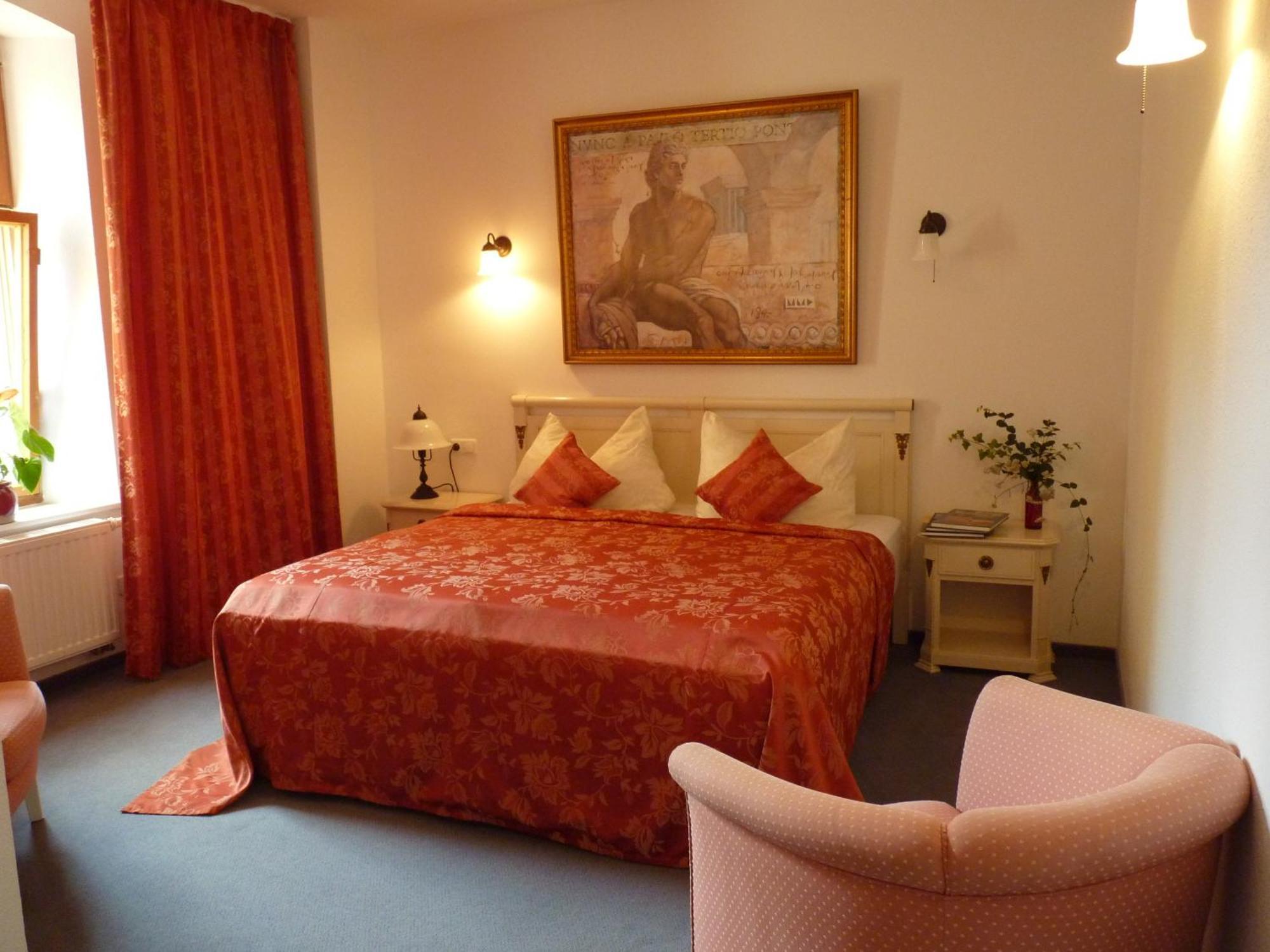 Hotel&Restaurant Schloss Weißenburg Uhlstädt Zimmer foto